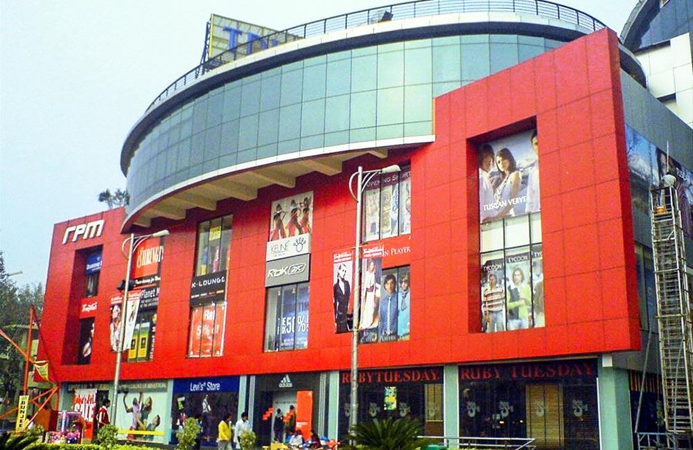 Einkaufszentren in Wes t-Delhi |TDI Mall