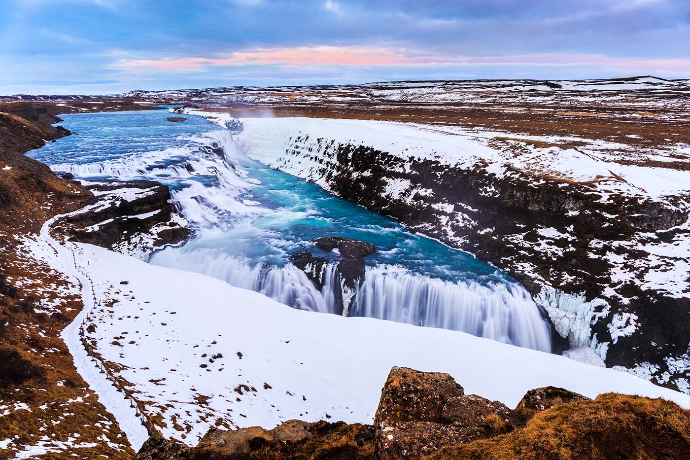 Gullfoss Wasserfall in Island im Winter