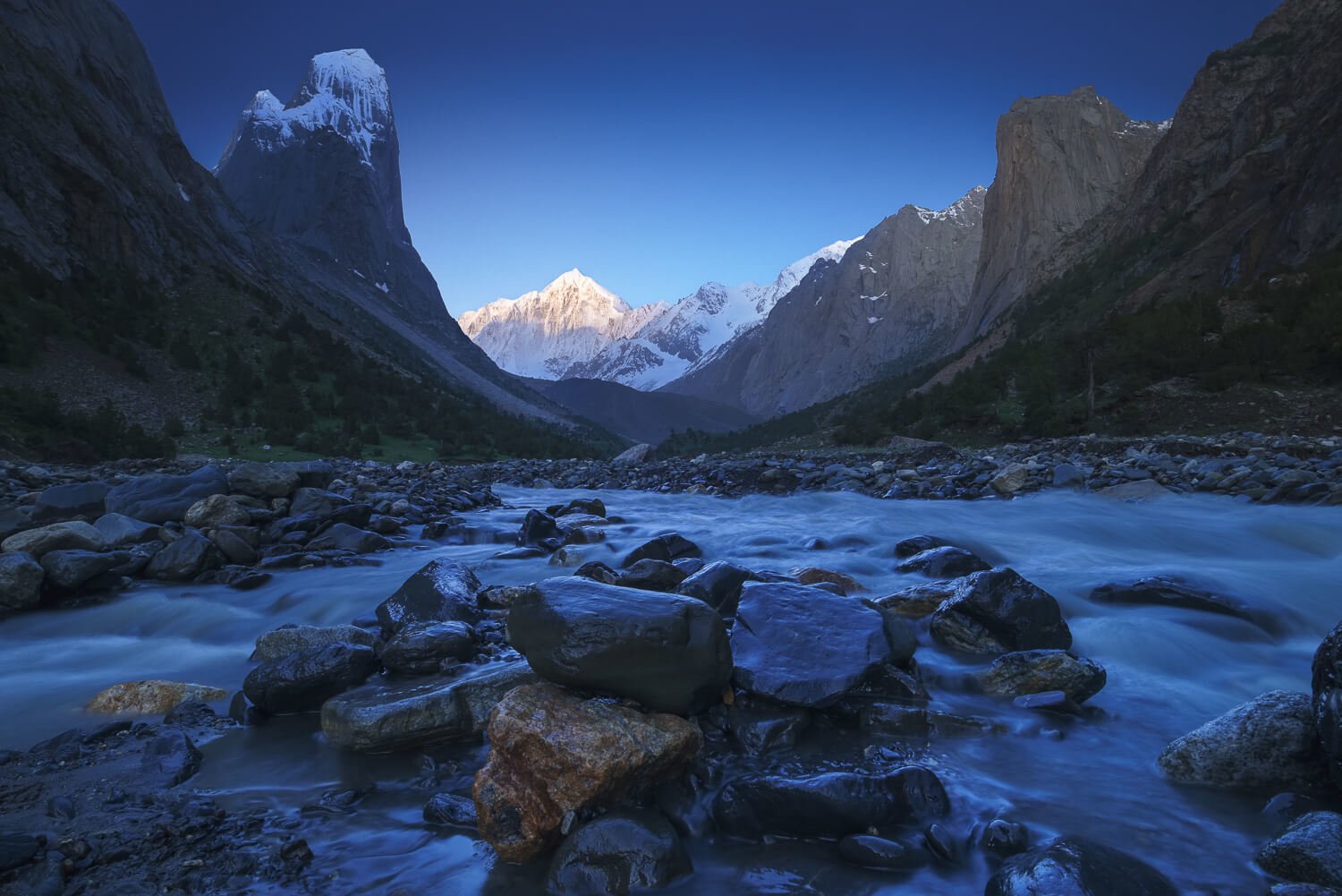 Kirgisischer Patagonien die besten Orte für den Besuch in Kirgisistan