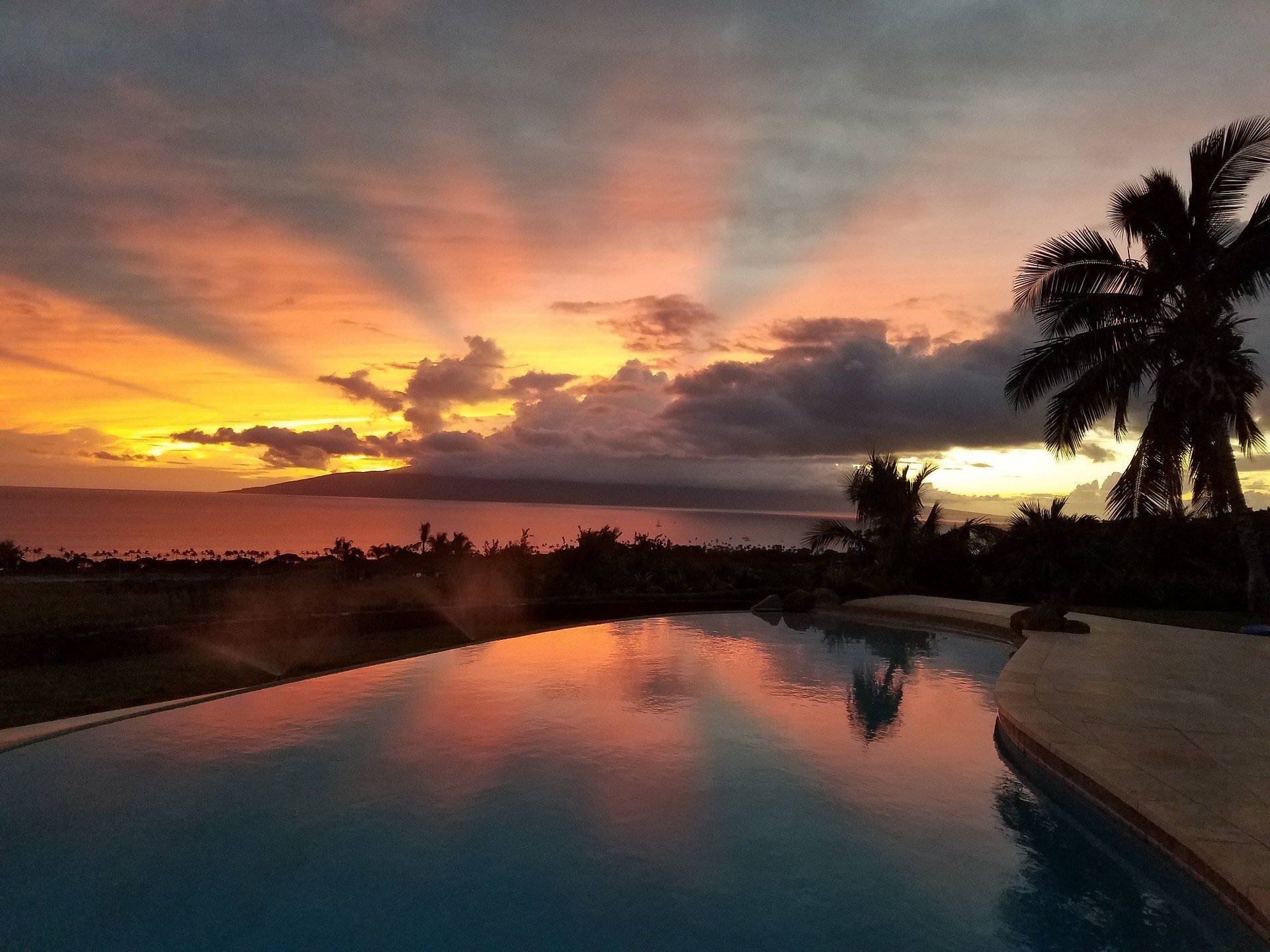 Sonnenuntergang in Lahain - wo ich zum ersten Mal in Maui übernachten soll