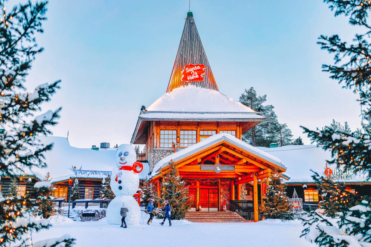 Dorf des Weihnachtsmanns in Rovaniemi