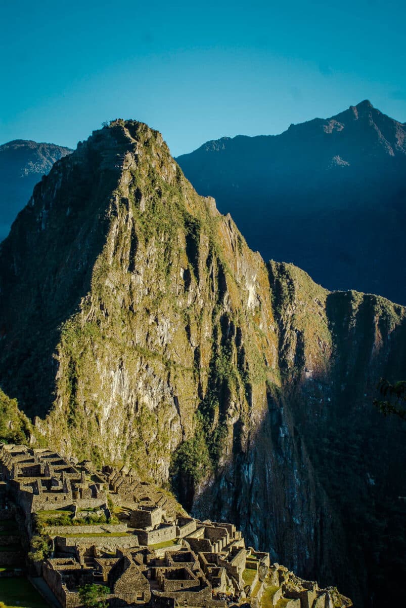 Machu Picchu. Liste der Eimer für Reisen in Südamerika. 90 erstaunliche Dinge, die Sie in Südamerika auf Reisen und Reisen mit einem Rucksack #South American #BucketList #Traveldestinations tun müssen