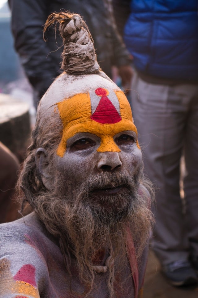 Malt und Kostüm Sadho während des Mach Shivaratri Festivals in Nepal