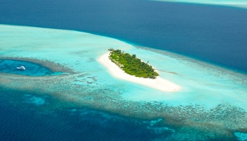 Vier Jahreszeiten private Insel Malediven bei Voavah Image 1