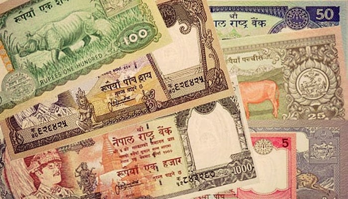 Nepals lokaler Währungsstapel - Nepali Rupia